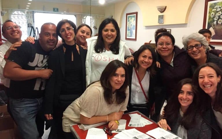 Hermoso seminario con Isha en México DF! Este sábado y domingo Isha enseñó su Método en la Ciudad de México, con un día de práctica de profundización. Fue maravilloso, muchos corazones abriéndose, gra