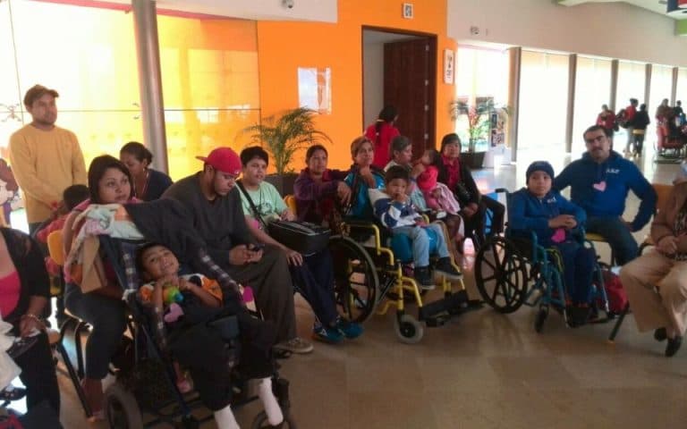 Isha México en Teletón de Morelia Les contamos que en Morelia estamos acudiendo a dar servicio al CRIT (Centro de Rehabilitación Infantil TELETON) y enseñamos el seminario de los niños, a familiares y