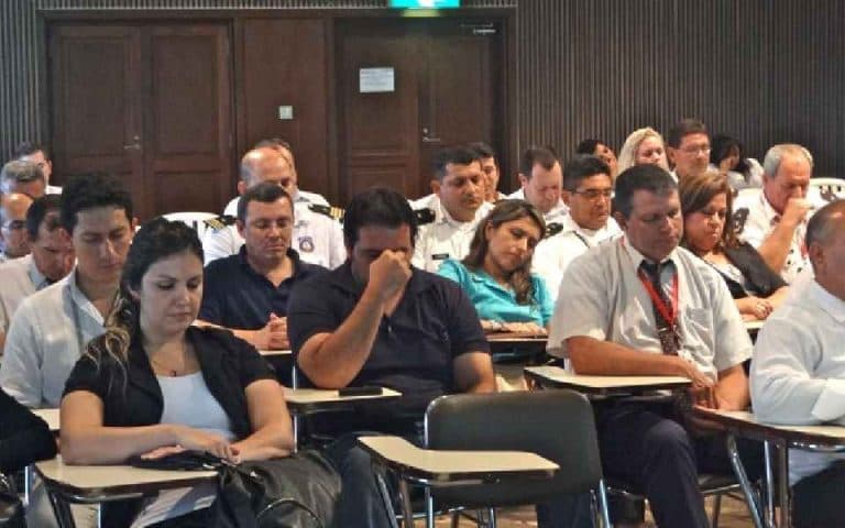 Fundación Isha brinda seminarios gratuitamente como servicio a la municipalidad de la ciudad de asunción. Hola Annie: Ha sido increíble la apertura de los funcionarios y directivos de la Municipalidad