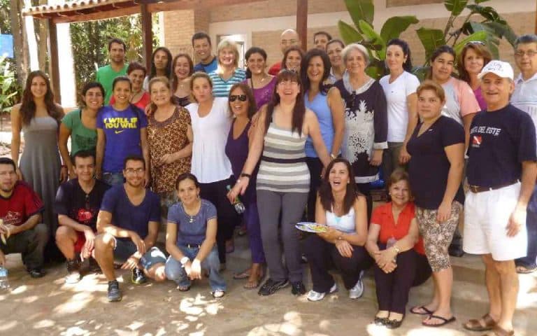 Sistema Isha Paraguay y Posadas – Inicio de Programa Intensivo Hola Annie: Realmente iniciar este programa intensivo en Paraguay y Posadas ha sido una hermosa experiencia!! grupos hermosos y tan compr