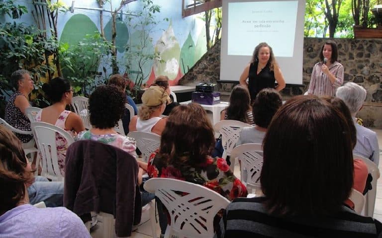 Sistema Isha en salvador Bahía Hola Annie: La actividad que hicimos en Salvador de Bahía fue hermosa, además amamos el clima, y de mucho crecimiento interno para mí. Estuvimos en casa de una pareja de