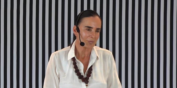 Isha Judd, la creadora del sistema de autoconocimiento y bienestar integral que lleva su nombre, regresa a Paraguay https://x.com/LaNacionPy/status/1857193118191214747