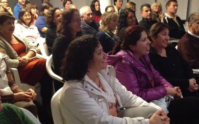 Centro Isha Uruguay – Comienzo de Intensivo Avanzado de 1 Mes Hola! Comenzamos el Intensivo de un mes avanzado con Sada con un enfoque increible en el Centro. En este momento solo estamos en La I los