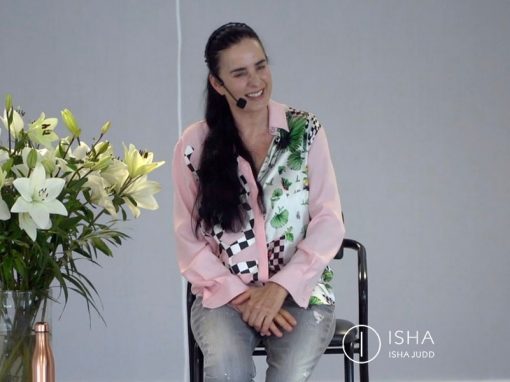 ISHA JUDD TALKS ABOUT CONSCIOUSS RELATIONSHIPS. DARSHAN JULY 16th 2019 MEXICO