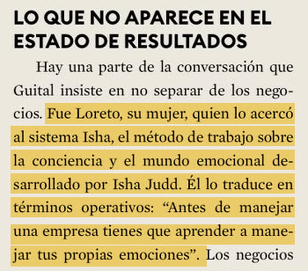 Recorte da matéria da Forbes Chile com o parágrafo sublinhado em que Marcelo Guital conta que chegou à prática de Isha Judd por sua esposa, Loreto.